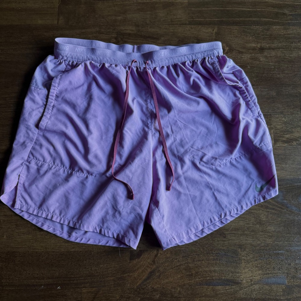 Nike Running Lavendar Ripstop Athletic Training Shorts DM4741-532 Womens Medium